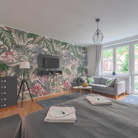 Peaceful Apartment Near Buda Castle And Chain Bridge Budapest Exteriör bild