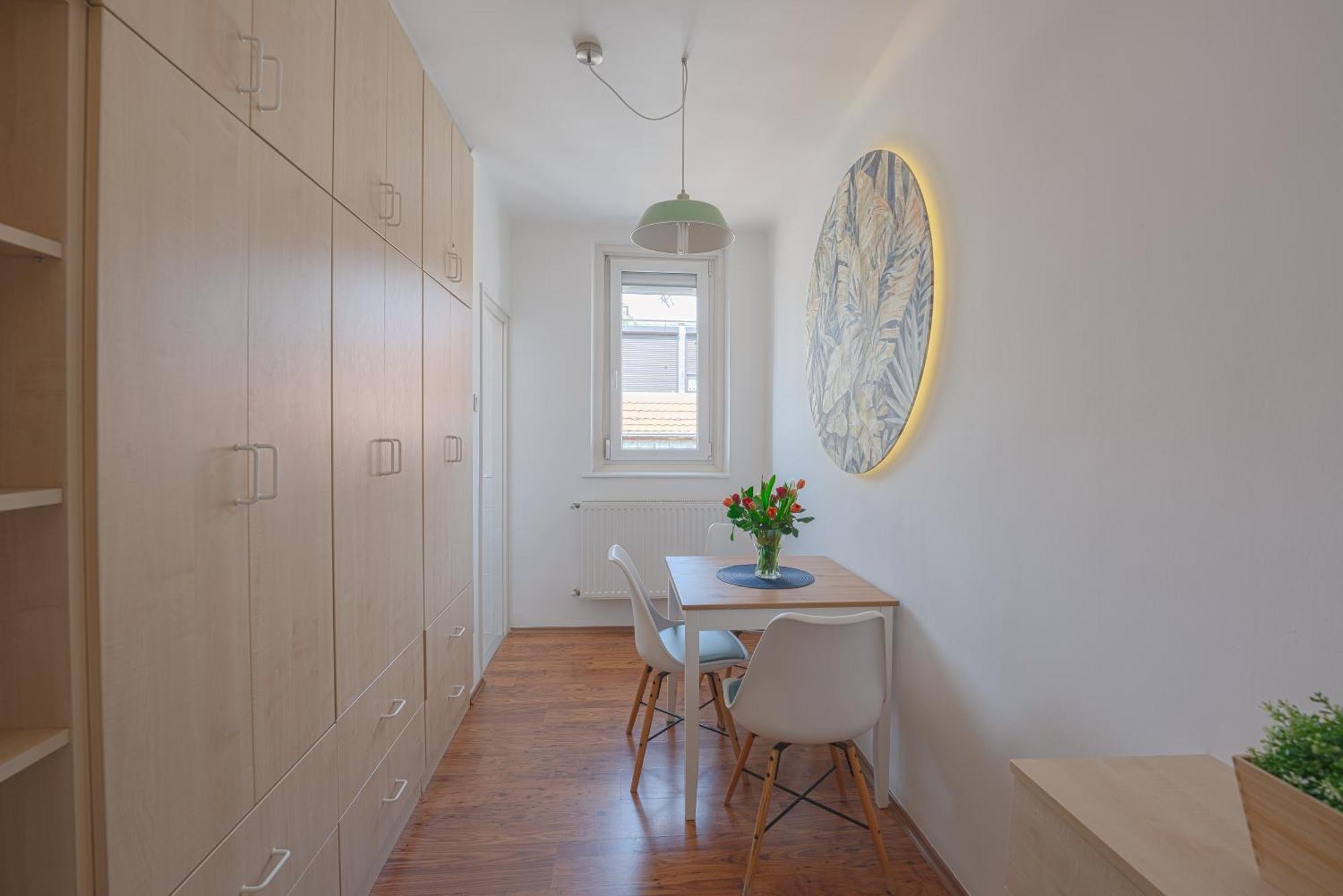 Peaceful Apartment Near Buda Castle And Chain Bridge Budapest Exteriör bild